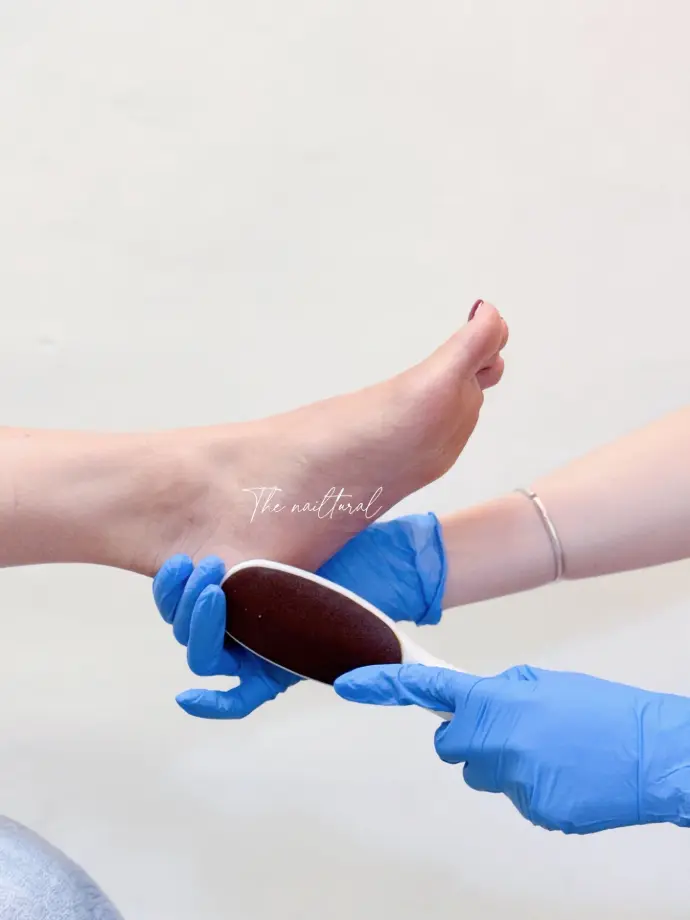 Exfoliating Pedicure, hard skin, feet spa, skin exfoliating nail polish